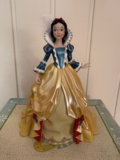 Disney Snow White Figurine