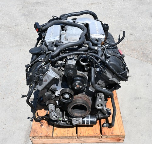 Supercharged engine v8 - supercharged,