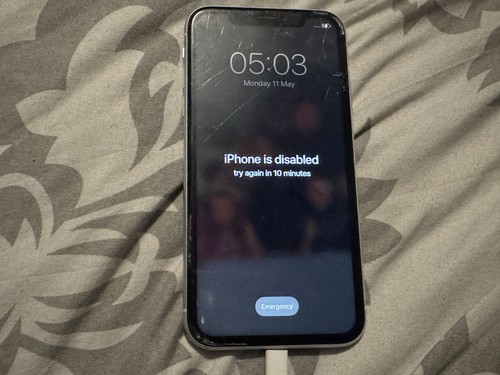 Apple iphone 64gb white - iphone,
