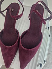 Zara Burgundy kitten heel
