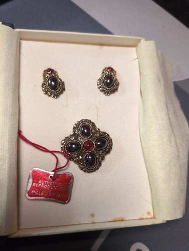 Vintage miracle gem brooch - gem,