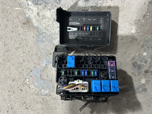 Suzuki alto under bonnet fuse - alto,