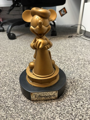Mickey mouse drama queen - mickey, queen’