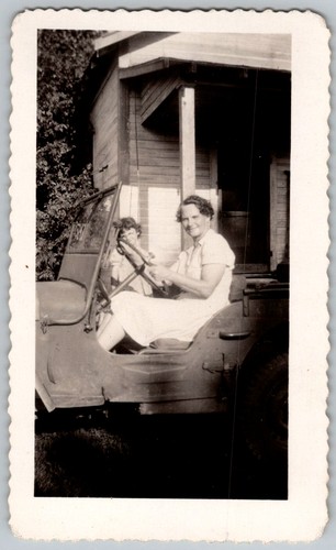 Vtg snapshot woman and - b&w,