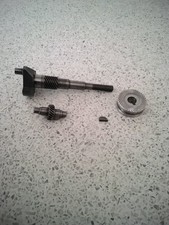 Os 48 Fs Surpass Model