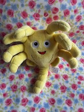Alien Face Hugger Plush Cute Soft Toy Collectible Official ThinkGeek Merchandise