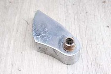 Turn signal bracket, rear
