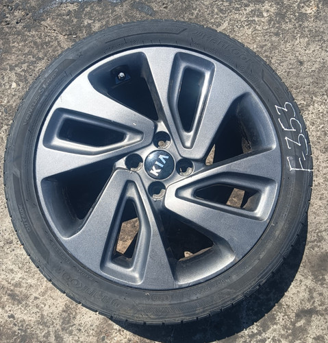 Kia stud 17inch alloy - 4,