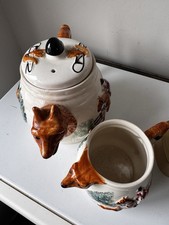 vintage paramount pottery(ppc)”fox & hounds”teapot&milk jug,England c1940-50s