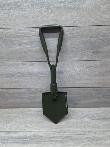 Unissued folding spade - unissued,