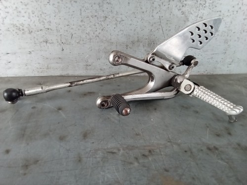 Yamaha 5vy footrest hanger - 5vy,