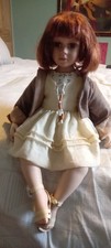 Alberon Doll Sitting Ceramic 148/2500 54cm