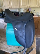 Wintec Isabelle Werth Flock Dressage Saddle Black 17 1/2” Blue M/W Gullet GC