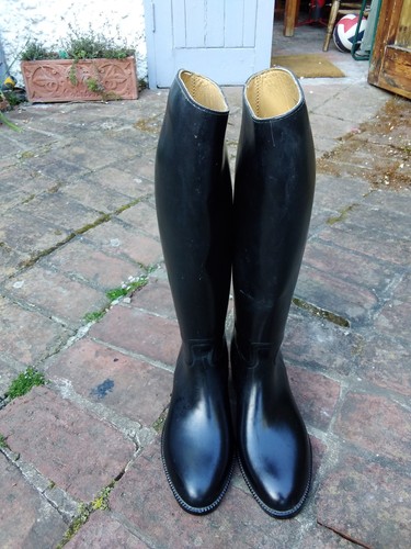 Womens long riding - boots,