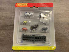 Hornby R565 OO Gauge Farm