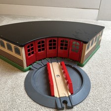 BRIO World Grand Roundhouse -