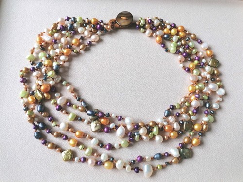 Cultured freshwater pearl