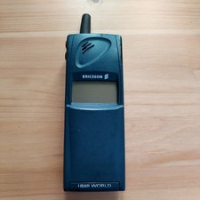 VINTAGE ERICSSON I888 WORLD - Rare Retro Collectible Mobile Phone - UNTESTED