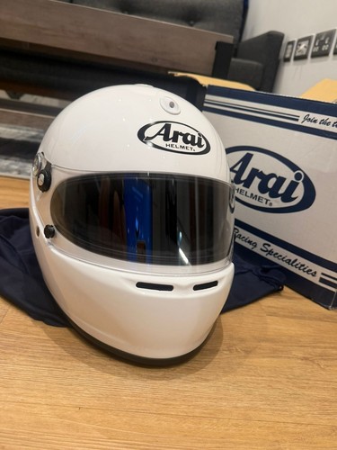 Arai white helmet size m - gp-5k,