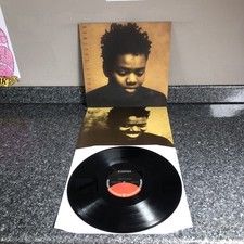 LP VINYL TRACY CHAPMAN SELF TITLED DEBUT ALBUM 1988 UK 1ST PRESS VG+/EX-
