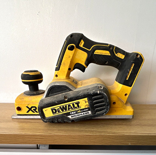 Dewalt dcp580 18v ion - dewalt,