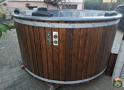 Luxury person wood fired - luxury,