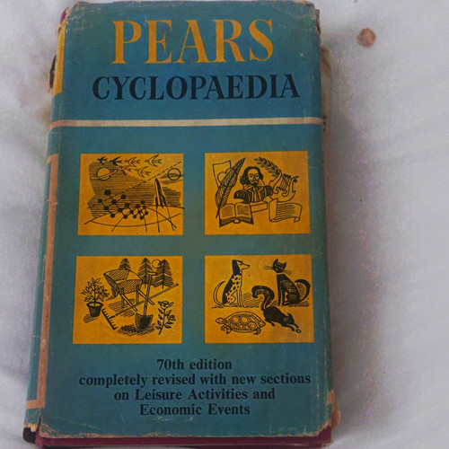 Pears cyclopaedia 70th revised - pears,