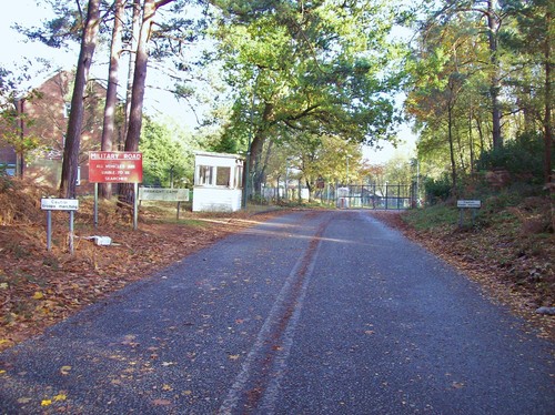 Photo 12x8 pirbright - photo,