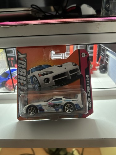 Matchbox 2011 card dodge viper - dodge,