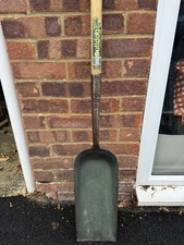 Bulldog Long Handled Railway Firing Shovel For Steam Locomotives