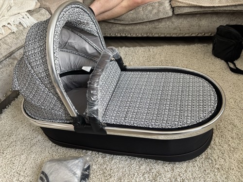 Venture nebula carry cot - carry,