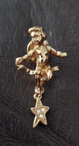 Kirks folly pin - pin, brooch