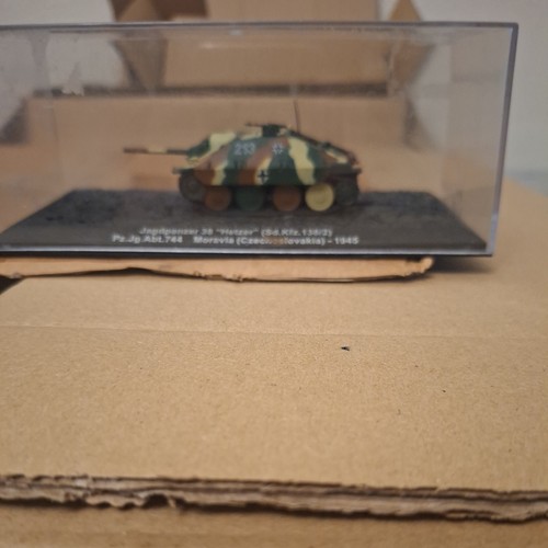 Jagdpanzer hetzer - jagdpanzer, 38