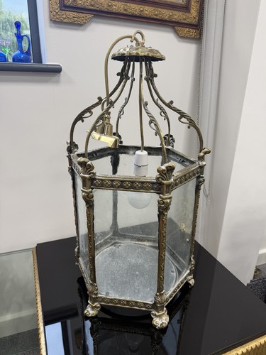 Large brass hexagonal ceiling - large,