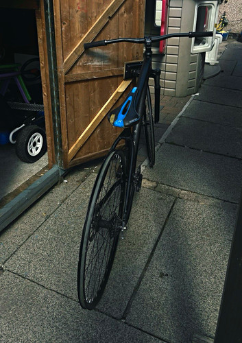 Black blue medium high risebar - high,