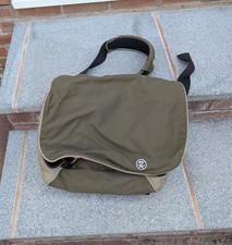 Crumpler bag - 'the horseman', large bag 17 inches wide, good condition. Cycling