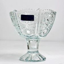 Piece footed glass bowls - 6,