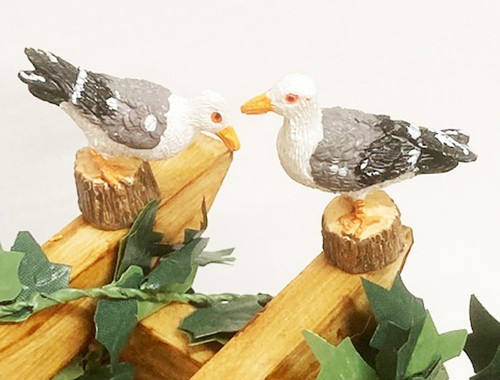 Dolls house pair resin - pair, of