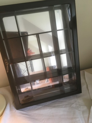 Vintage display collectors - -,