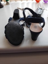Pavers Navy Sandals Size 5