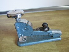 Vintage VANGUARD Type No. 4 A Desktop Stapler Made in England