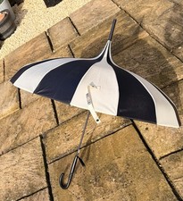 Classic Pagoda Umbrella from
