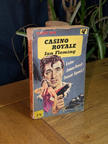 Casino royale ian fleming - -,