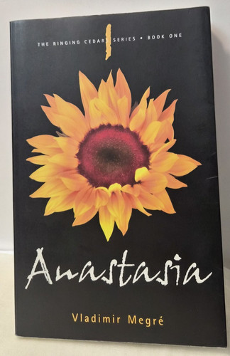 Anastasia book vladimir - book,