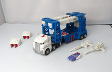 Transformers Ultra Magnus w/