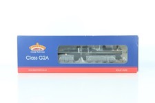 Bachmann 31-476 OO Gauge 0-8-0 Class G2A BR Black "49402" Steam Locomotive