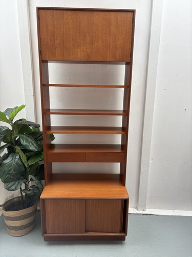 Mcm teak wall unit - g, plan