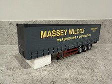Corgi - Tri-Axle Curtainside