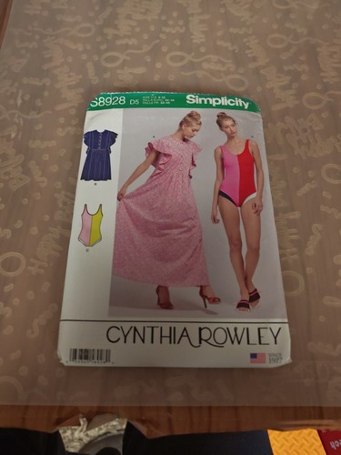 Simplicity sewing pattern 8928 - sewing,