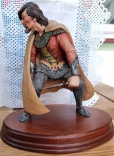 RARE BORDER FINE ARTS,LEGEND OF KING ARTHUR-KNIGHT FIGURE BY MARK NEWMAN SIGNED 